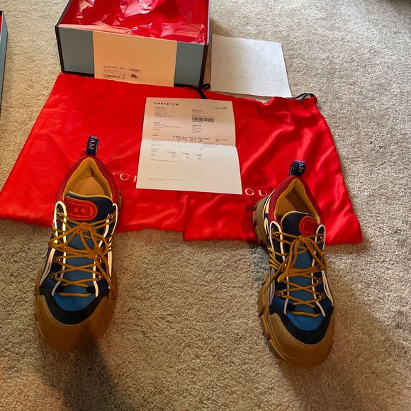 Authentic Gucci Flashtrek Shoes - Picture 2 of 12